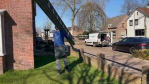 Schoorsteen onderhoud Krimpen aan den IJssel ladder bus